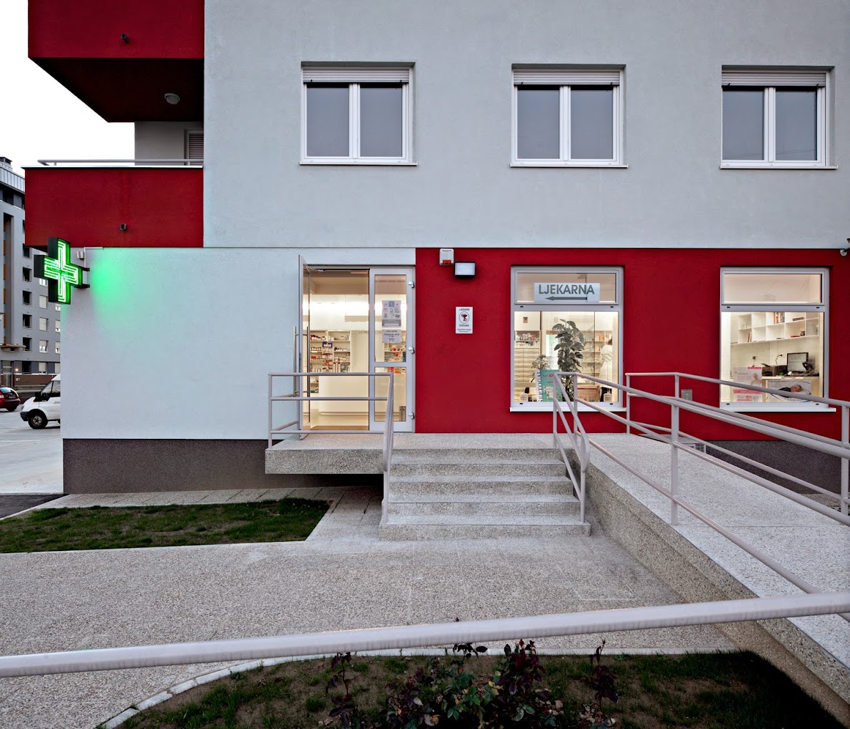 Ljekarna Zagreb - fotografija 1